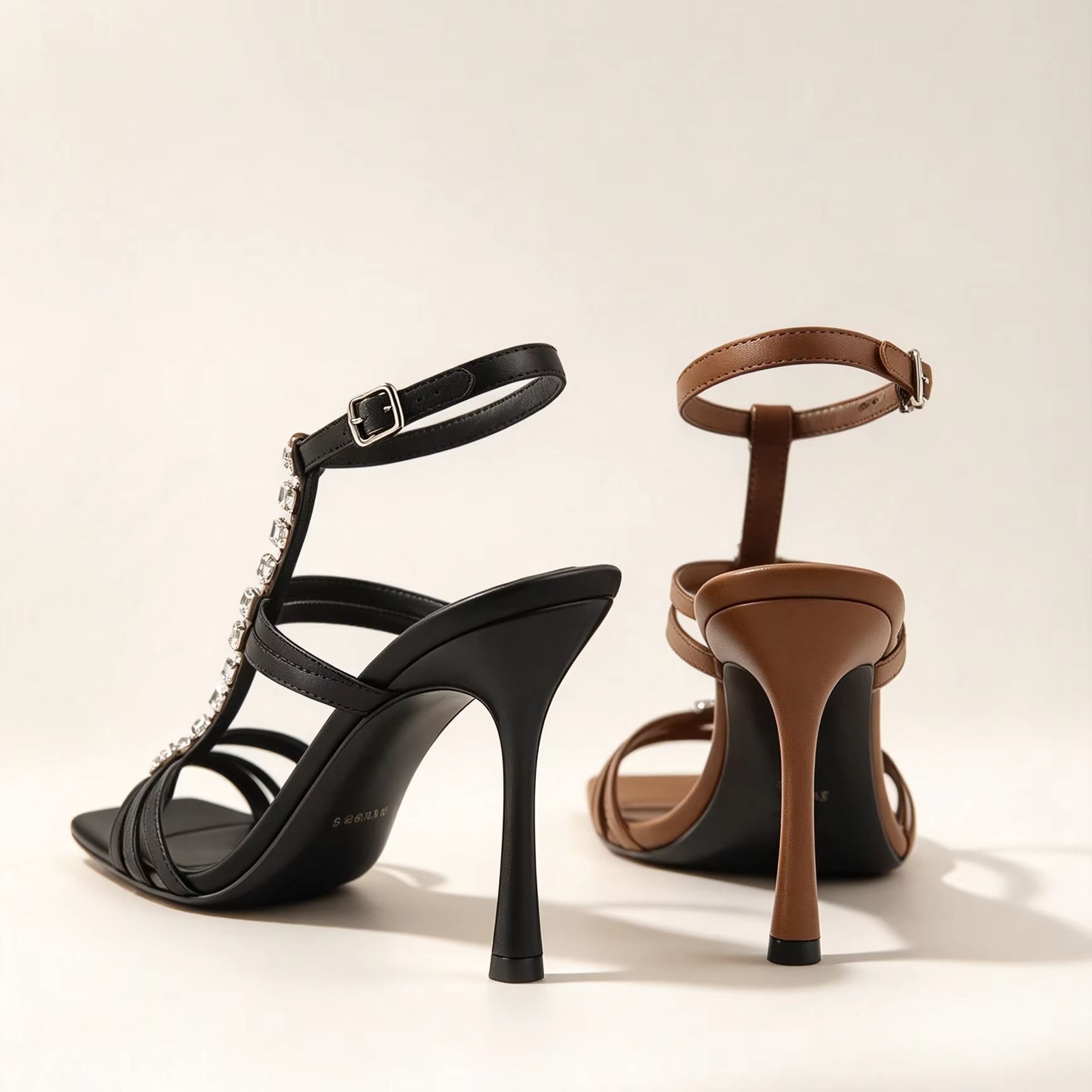 Sommerliche neue Sandalen mit  – Water Shoes Bewertung und Preis